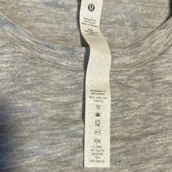 Lululemon Athletica Gray Fitted Long Sleeve Tee - Picture 2 of 3